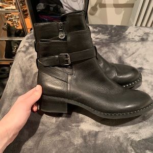 Gentle souls size 11 boots. Barely worn